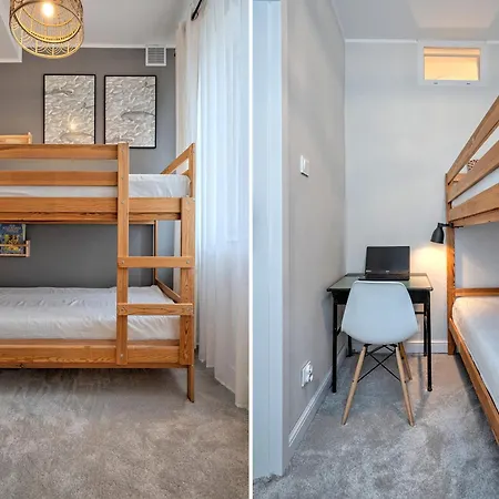 Downtown - Location, Balcony - By Rentujemy Apartment Gdynia